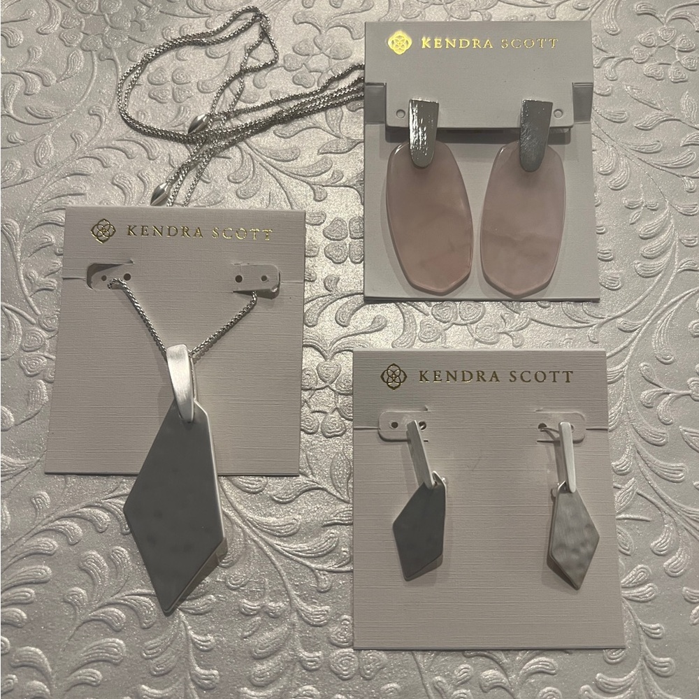 Kendra Scott Jewelry Set - Pink and Silver